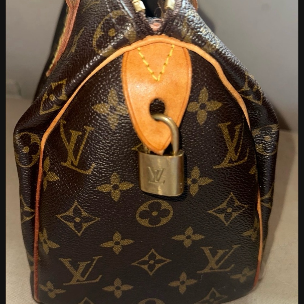 Louis Vuitton Monogram Speedy 25 - Picture 4 of 11